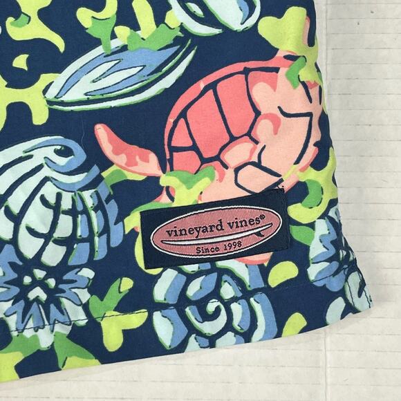 Vineyard Vines Men's Swim Shorts Trunks Small Lined Pockets Turtles Shells - Picture 6 of 9